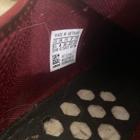 Adidas NMD R1. Womens 5.5 - Picture 7 of 8